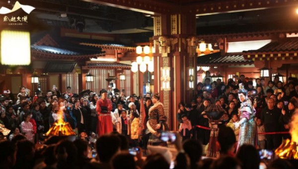 繽紛權(quán)益點亮2025新春出游季，漠跡文旅年卡銷售持續(xù)火爆